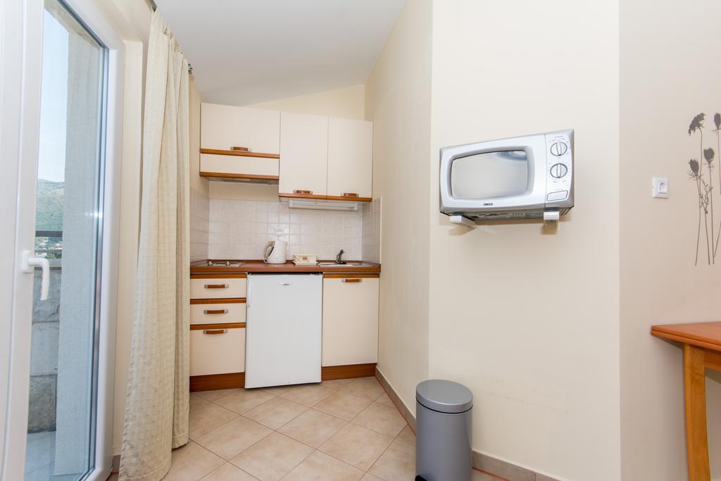 Apartments Dadic ซัฟทัท ภายนอก รูปภาพ