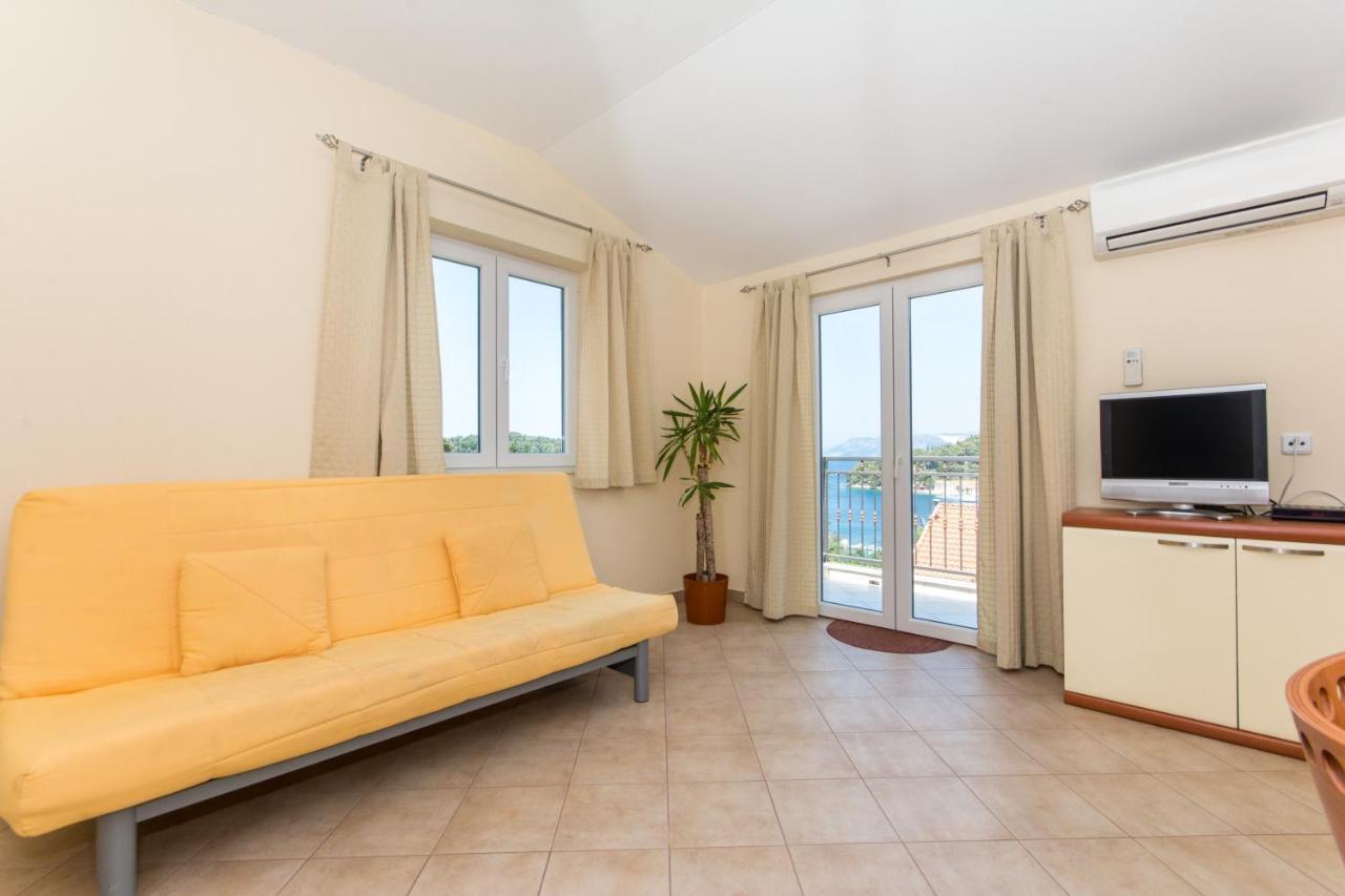 Apartments Dadic ซัฟทัท ภายนอก รูปภาพ